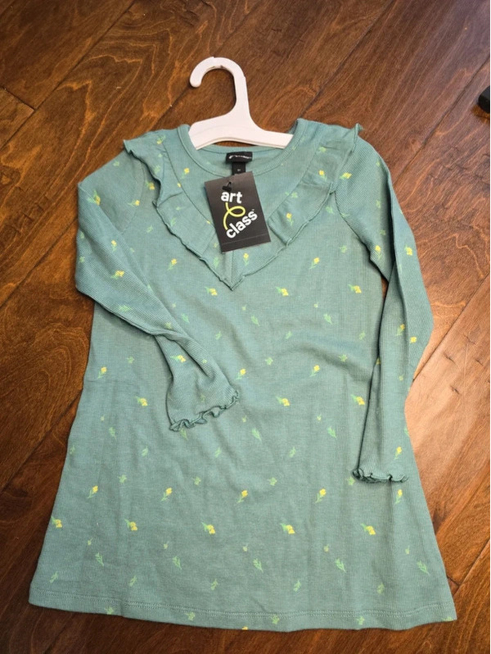 3t brand new dress from target item 268G7
